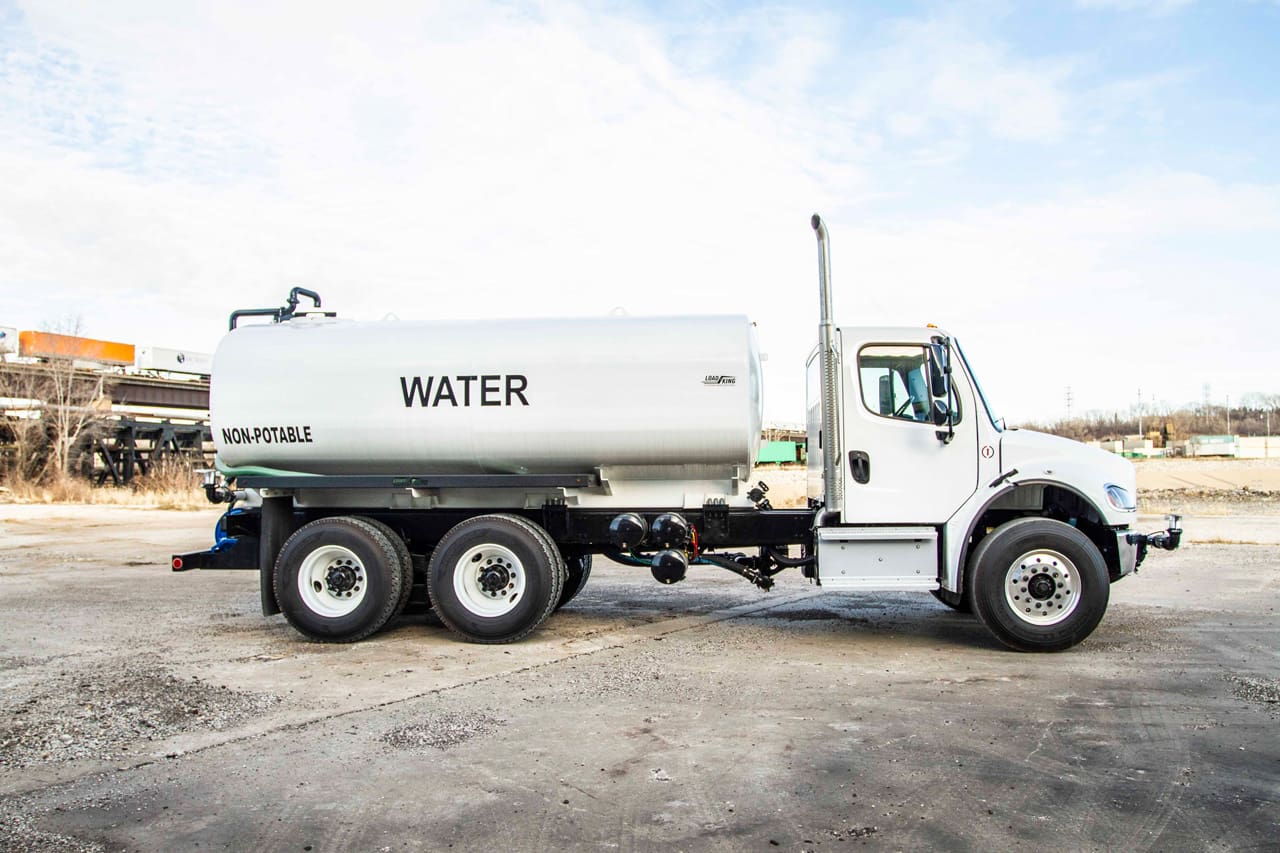 4,000 GALLON WATER TRUCK – Custom Truck One Source